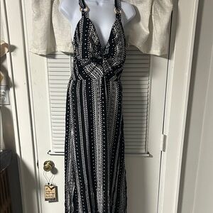 Casual Black and White Striped Maxi Dress